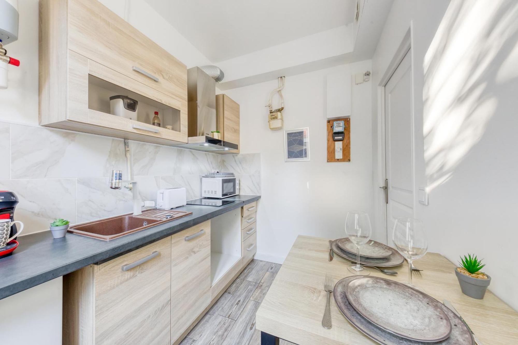 Appartement Moderne, Proche Porte De Versailles Et Gare De Clamart Malakoff Exteriör bild